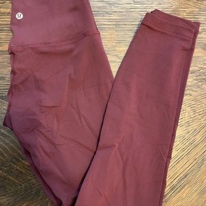 Lululemon under high rise 28” tight